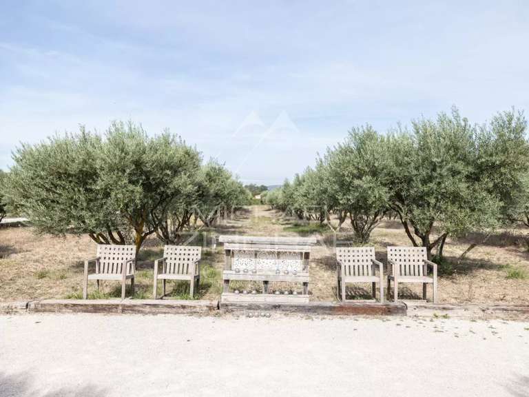 Propriété Oppède - 8 chambres - 700m²