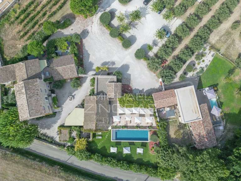 Propriété Oppède - 8 chambres - 700m²