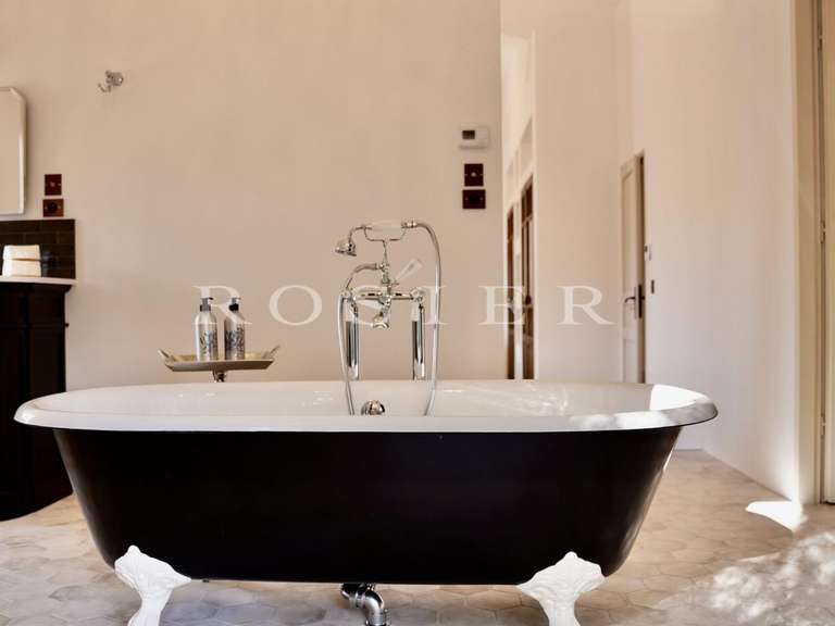 Villa Oppède - 5 chambres - 250m²