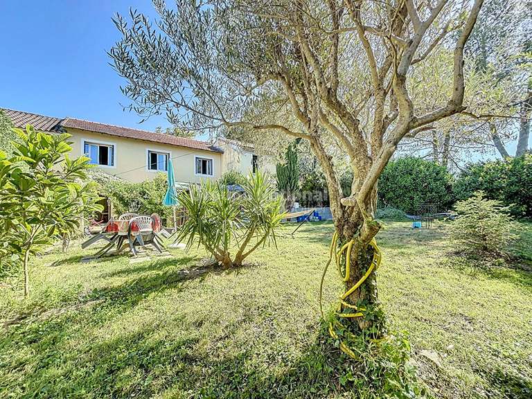 Maison Orange - 5 chambres - 195m²