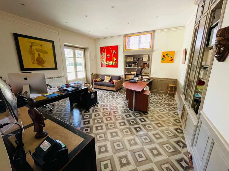 Maison Orange - 7 chambres - 684m²