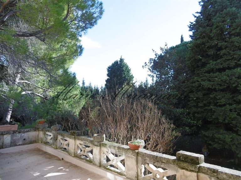 Propriété Orange - 8 chambres - 350m²