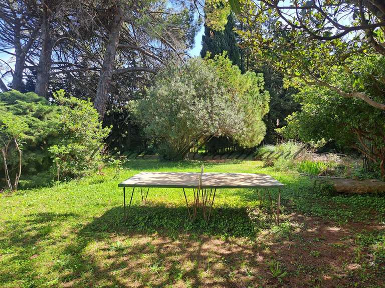 Propriété Orange - 8 chambres - 350m²