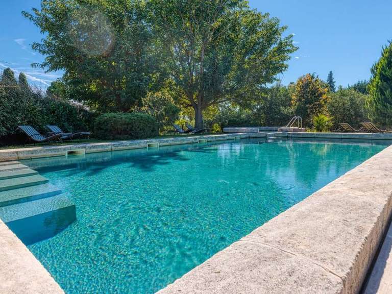 Propriété Orange - 8 chambres