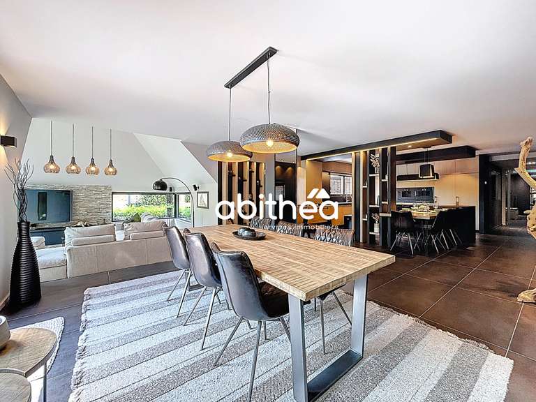 Villa Orchies - 6 bedrooms - 388m²