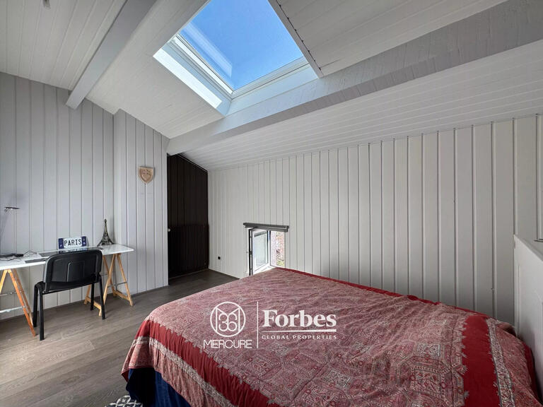 Maison Orcines - 9 chambres - 418m²