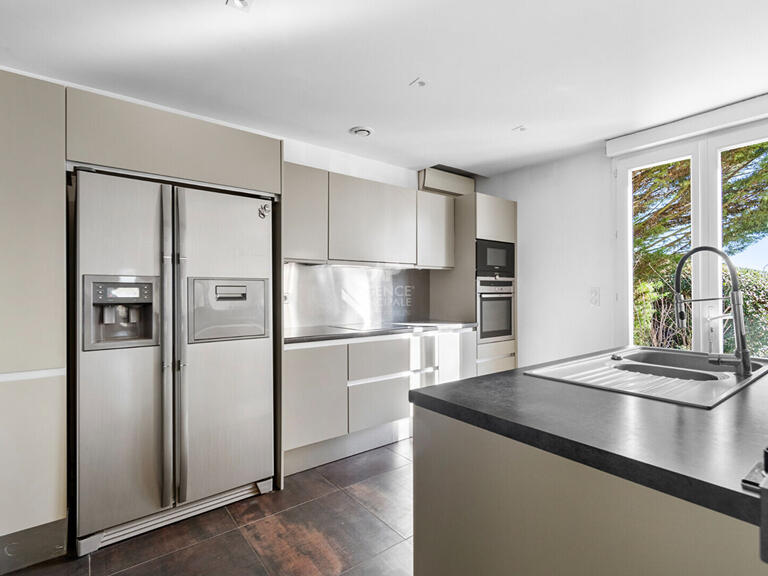 Maison Orgeval - 5 chambres - 163m²