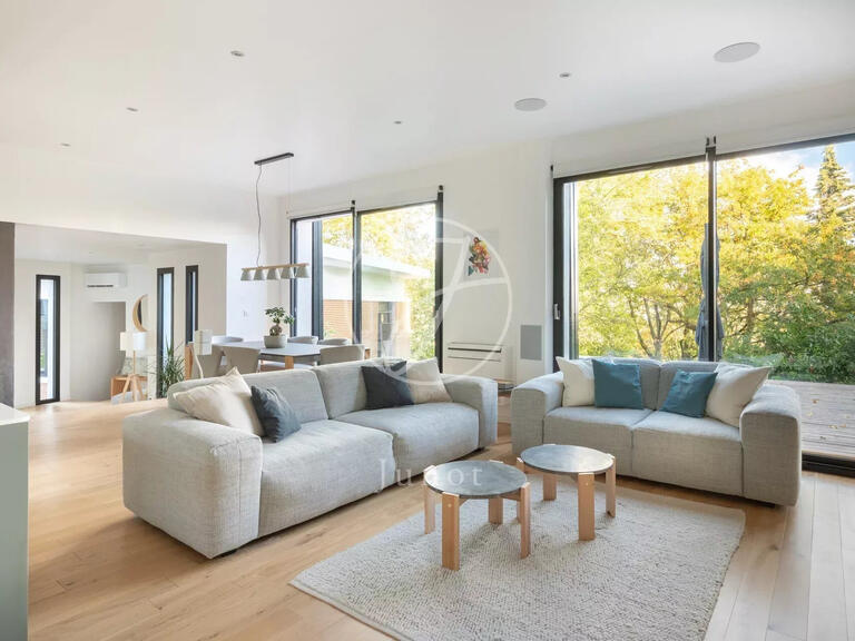 Maison Orgeval - 5 chambres - 183m²