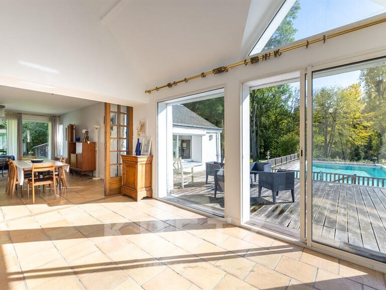 Maison Orgeval - 6 chambres - 275m²