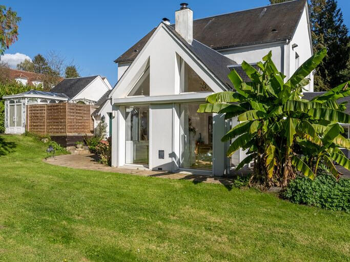 Maison Orgeval - 6 chambres - 275m²
