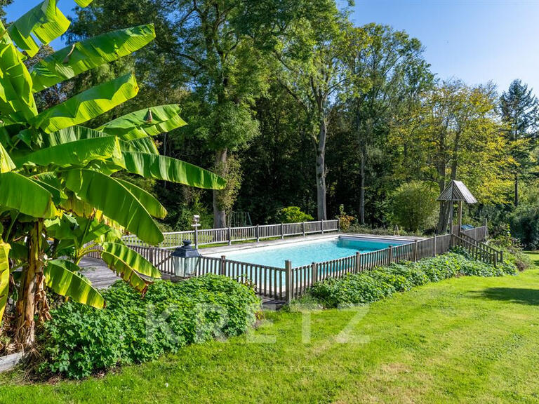 Maison Orgeval - 6 chambres - 275m²