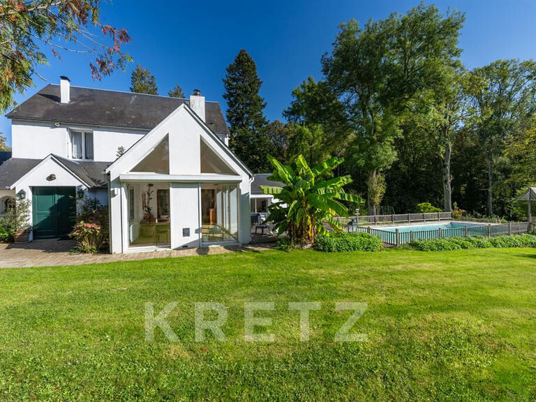 Maison Orgeval - 6 chambres - 275m²