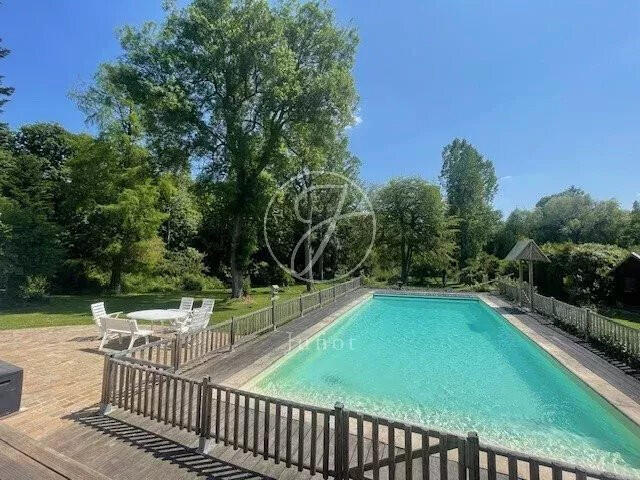 House Orgeval - 7 bedrooms - 275m²