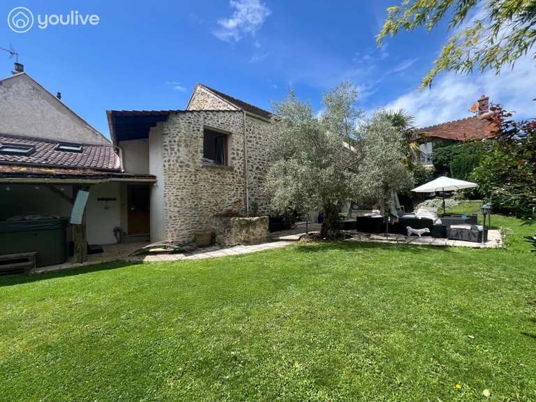 House Orgeval - 7 bedrooms