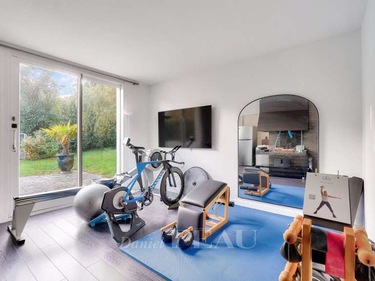 Maison Orgeval - 7 chambres - 519m²