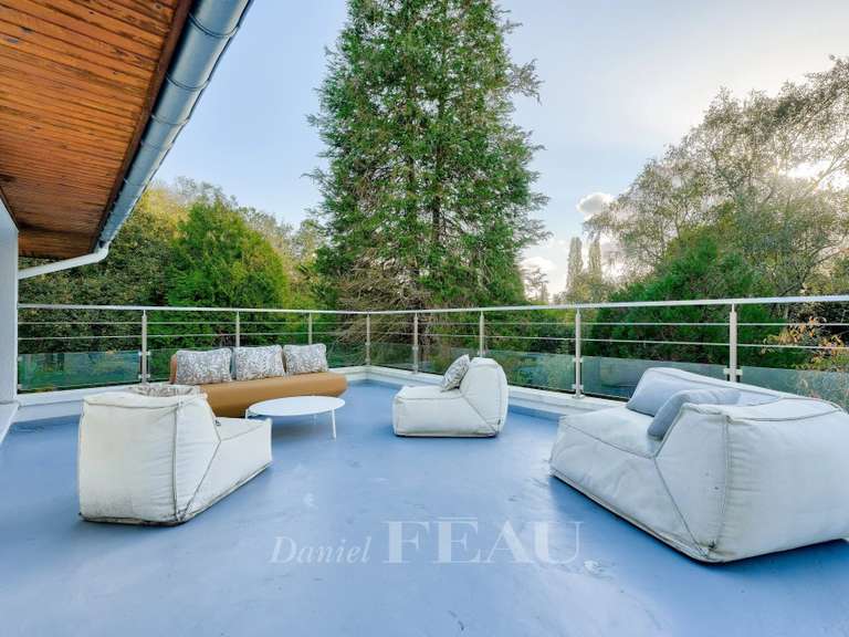 Maison Orgeval - 7 chambres - 519m²