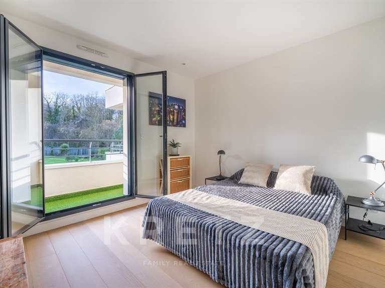 Maison Orgeval - 5 chambres - 198m²