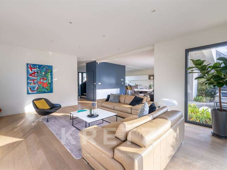 Maison Orgeval - 5 chambres - 198m²