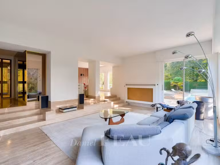 Maison Orgeval - 7 chambres - 519m²