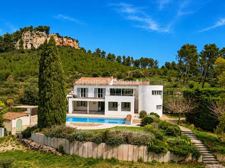 Maison Orgon - 7 chambres - 325m²