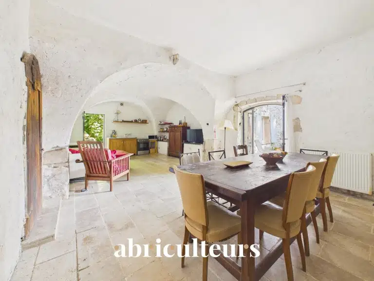 Maison Orgon - 6 chambres - 310m²