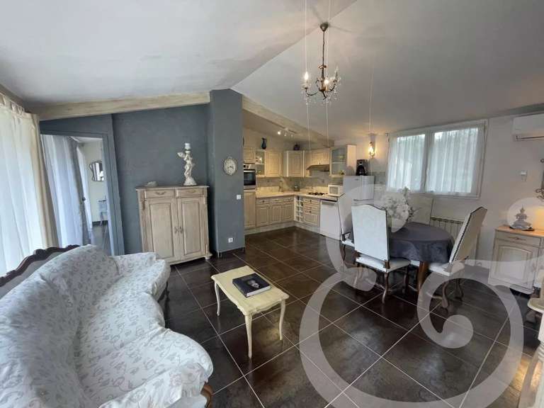 Propriété Orgon - 4 chambres - 303m²