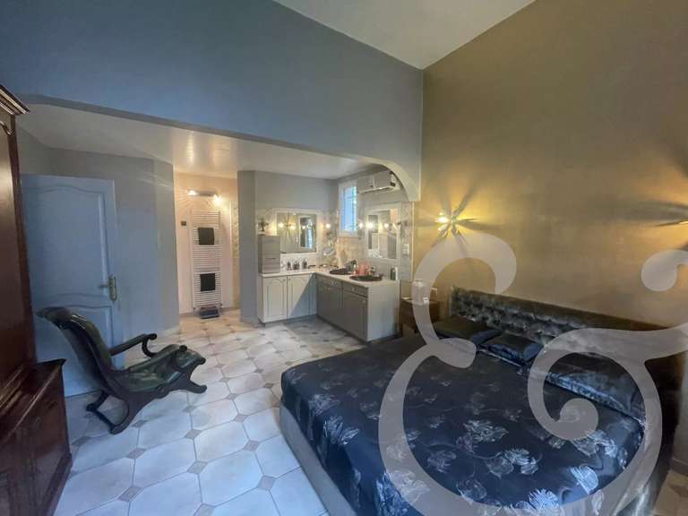 Propriété Orgon - 4 chambres - 303m²