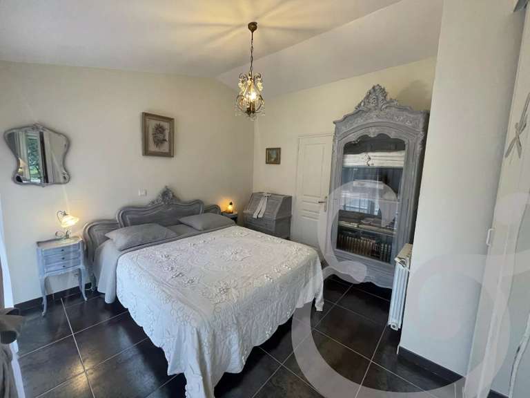 Propriété Orgon - 4 chambres - 303m²