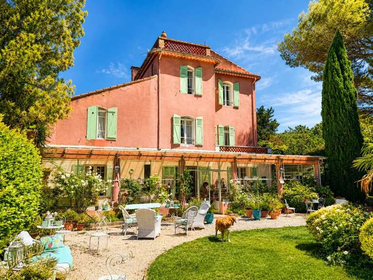 Propriété Orgon - 7 chambres - 826m²