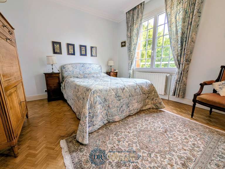 Appartement Orléans - 5 chambres - 196m²
