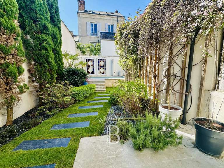 Hôtel particulier Orléans - 5 chambres - 243m²