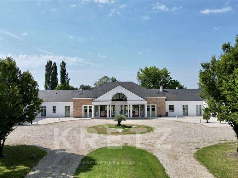 Maison Orléans - 10 chambres - 1000m²