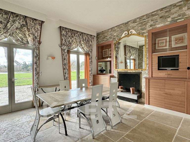 Maison Orléans - 10 chambres - 1000m²