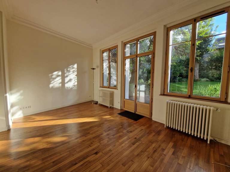 Maison Orléans - 7 chambres - 268m²