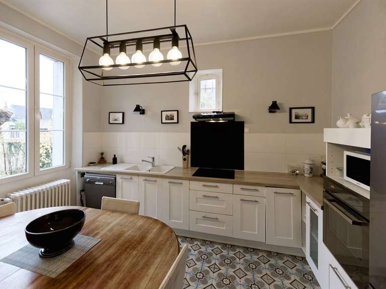 Maison Orléans - 5 chambres - 203m²