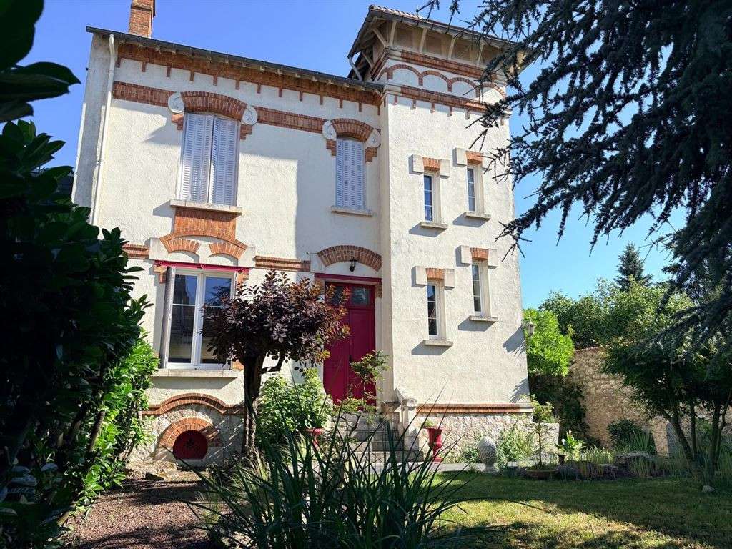 Maison Orléans
