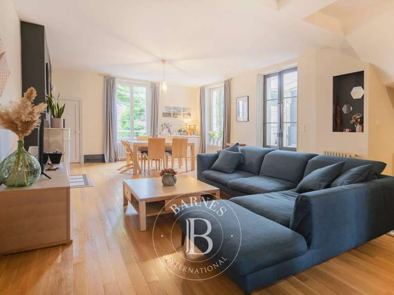 Maison Orléans - 5 chambres - 247m²