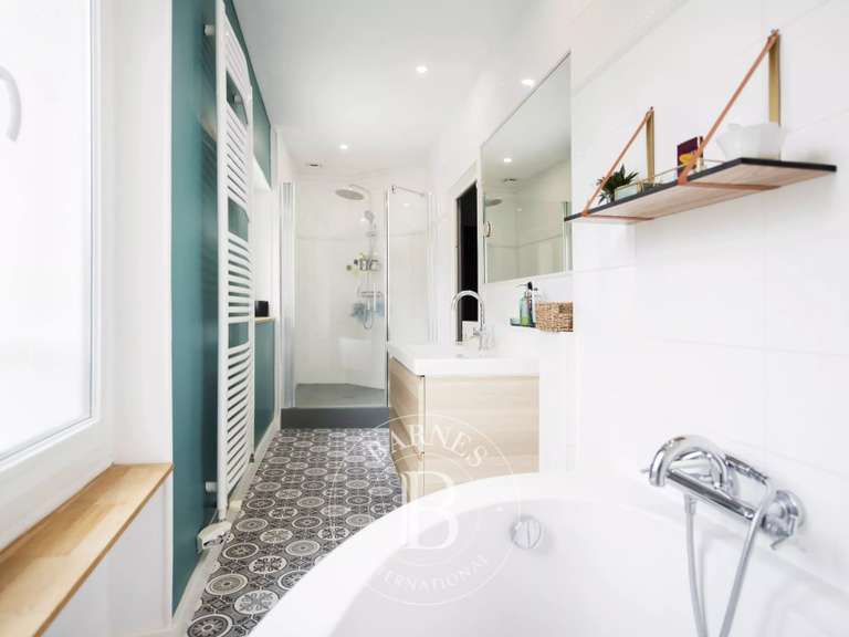 Maison Orléans - 5 chambres - 247m²