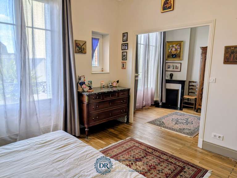 Maison Orléans - 6 chambres - 256m²