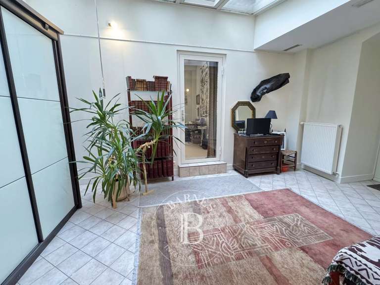 Maison Orléans - 5 chambres - 266m²