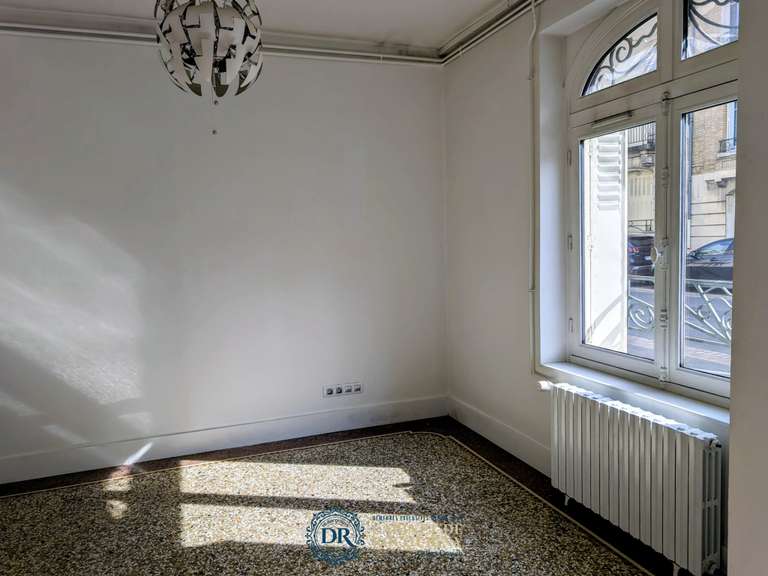 Maison Orléans - 5 chambres - 214m²