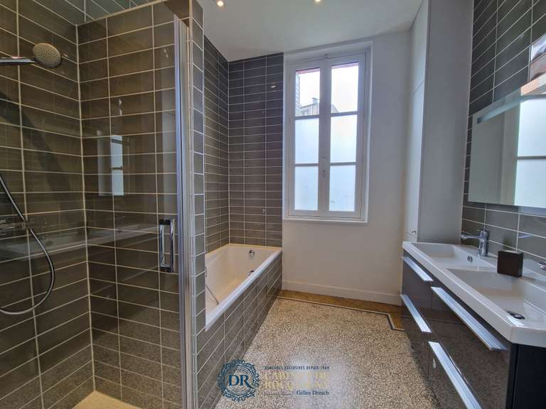 Maison Orléans - 5 chambres - 214m²