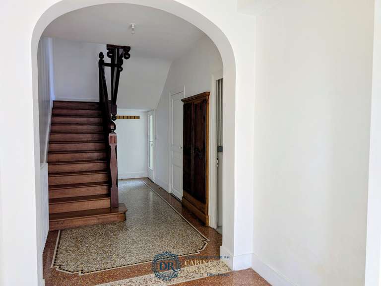 Maison Orléans - 5 chambres - 214m²