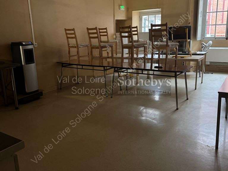 Maison Orléans - 1300m²