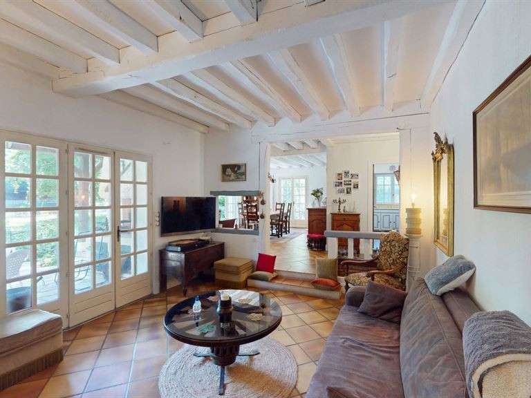 Maison Orléans