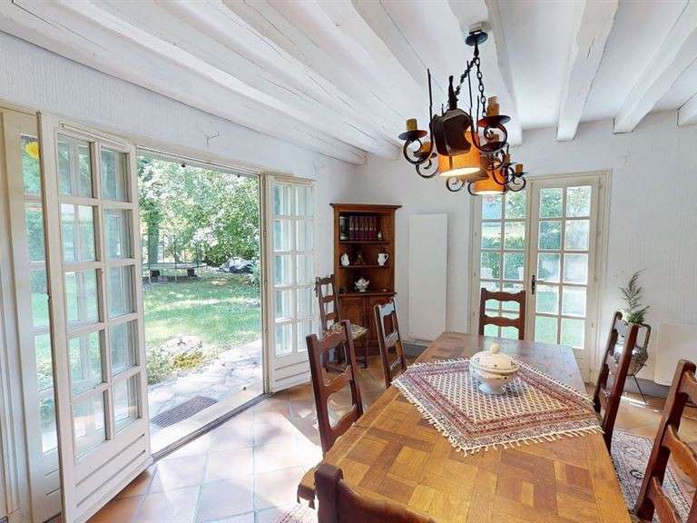 Maison Orléans