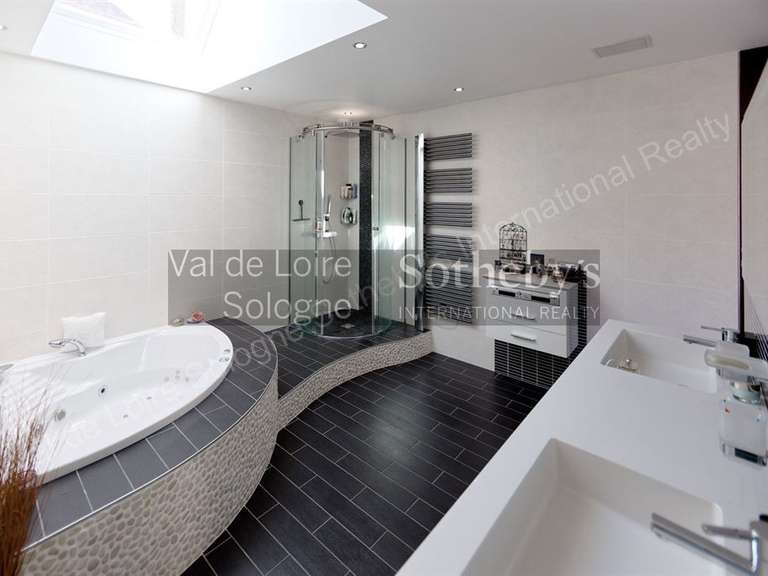 Maison Orléans - 5 chambres - 197m²