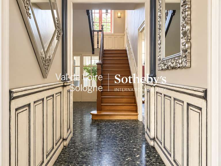 Maison Orléans - 5 chambres - 265m²