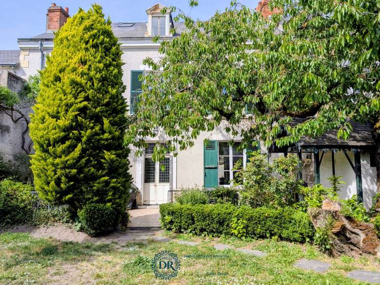 Maison Orléans - 5 chambres - 248m²