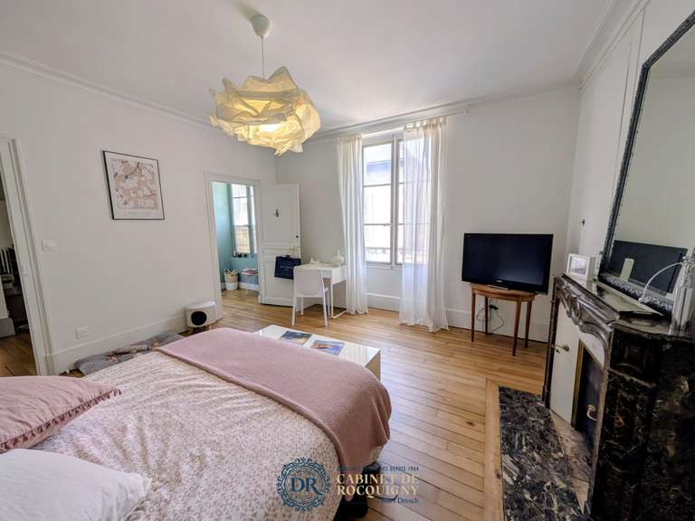 Maison Orléans - 5 chambres - 248m²
